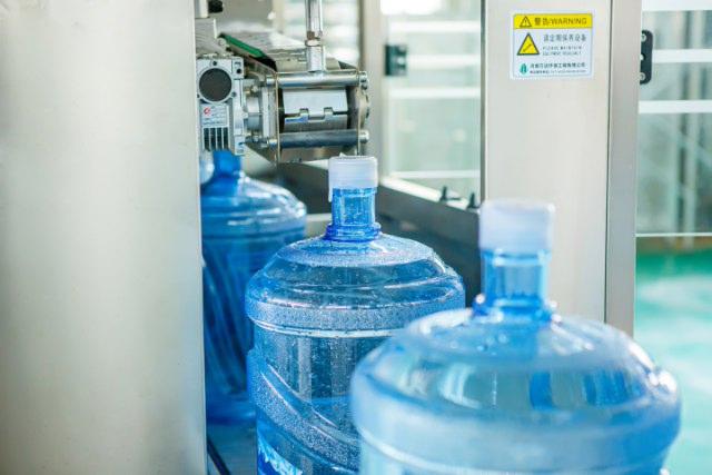 永城桶装纯净水设备生产销售电话,纯净水桶装生产设备